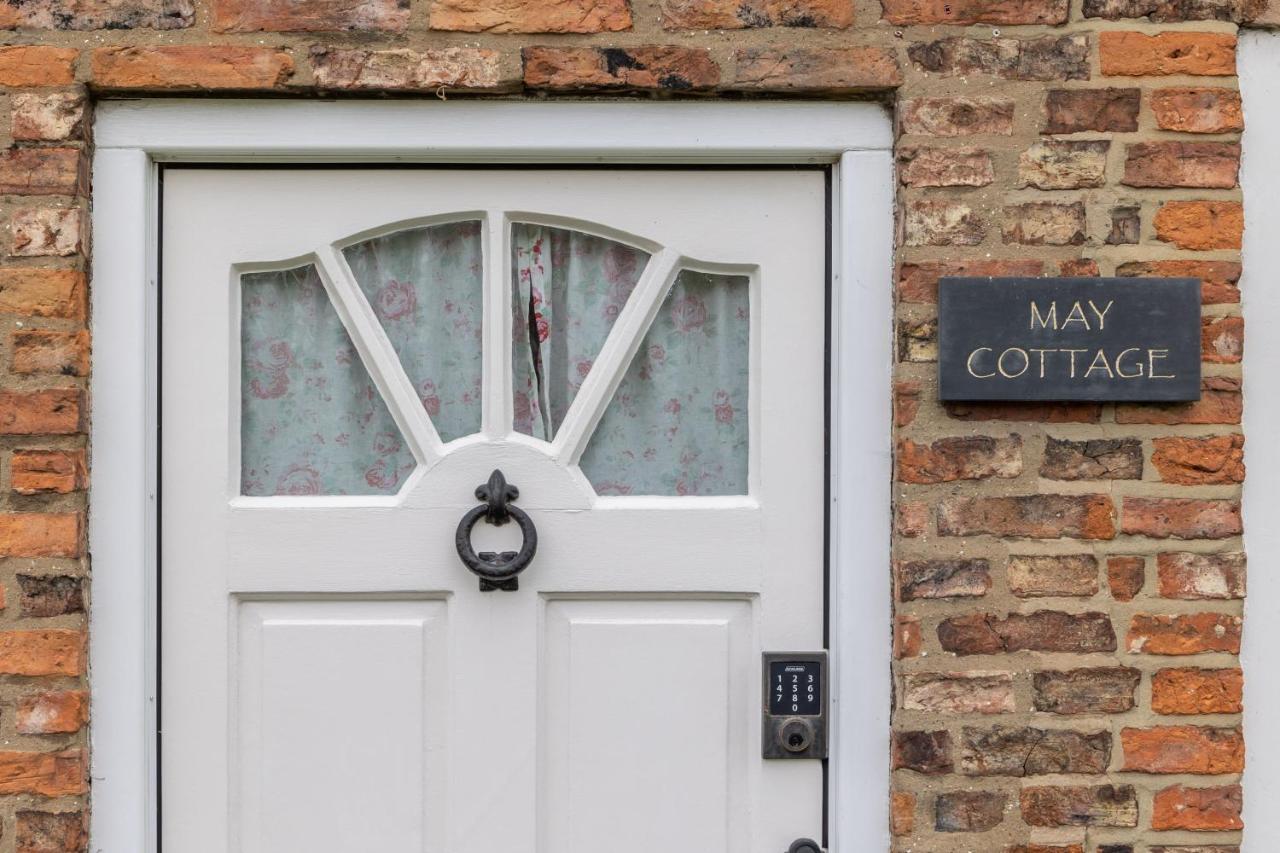 Quaint Cottage In The Heart Of North Yorkshire Village - Pet Friendly Free Stillington Exterior foto